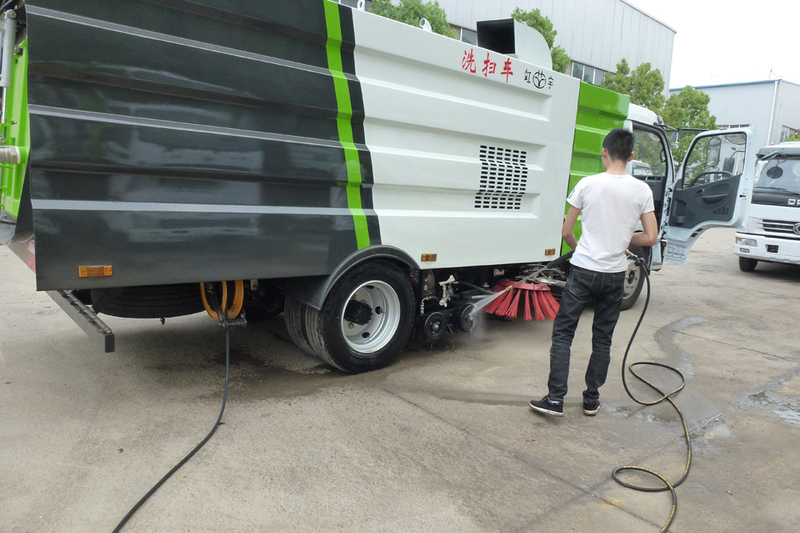 8m³洗扫车 8m³洗扫车